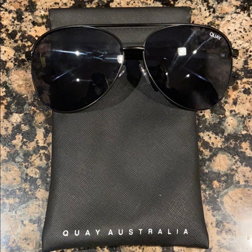 Black aviator sunglasses